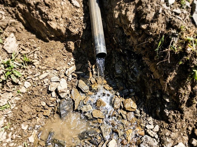 Drenes californianos en Arteixo para controlar el agua de su terreno - Imagen 1