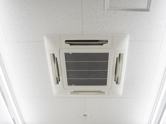 ¿Es necesario combinar la energía geotérmica para un buen abastecimiento?