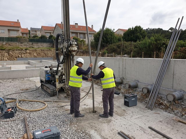 Estabilidad garantizada con nuestros micropilotes para muros de contención en Coruña