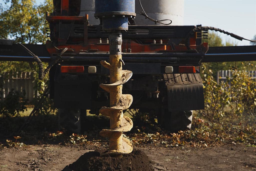 Trabajos de perforación de pozos de barrena, micropilotes y geotermia
