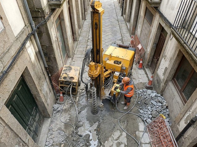 Perforamos en plena ciudad sin complicaciones con maquinaria Beretta T41 en entornos urbanos de Vigo - Imagen 1