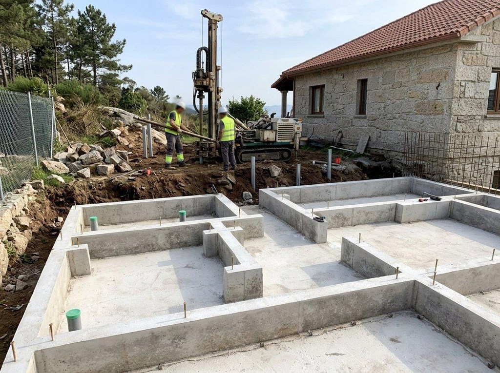 Foto 1 Reforme su casa sobre una base firme con micropilotes para ampliaciones de vivienda en Vigo