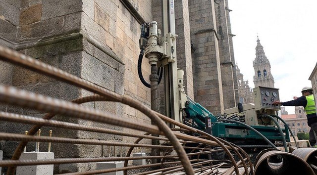 Su inmueble suma años con refuerzo estructural de edificios existentes con micropilotes en Santiago - Imagen 1
